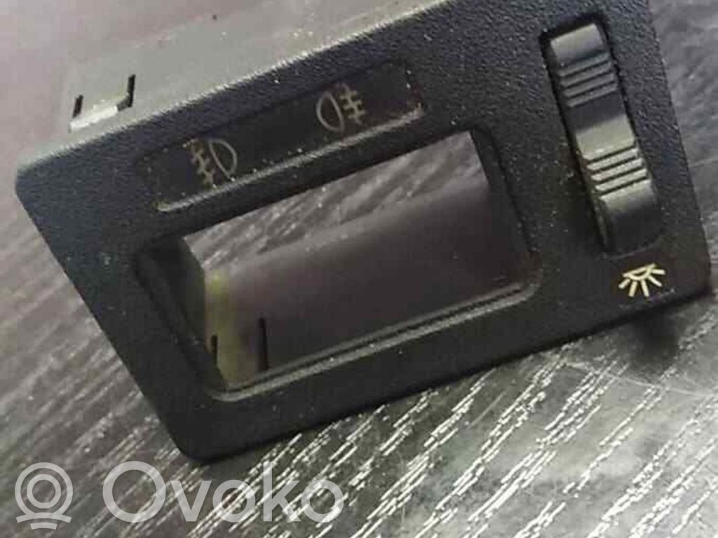 BMW 5 E28 Fog light switch 