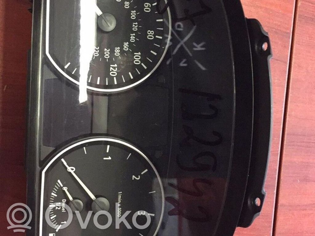 BMW 1 E81 E87 Speedometer (instrument cluster) 