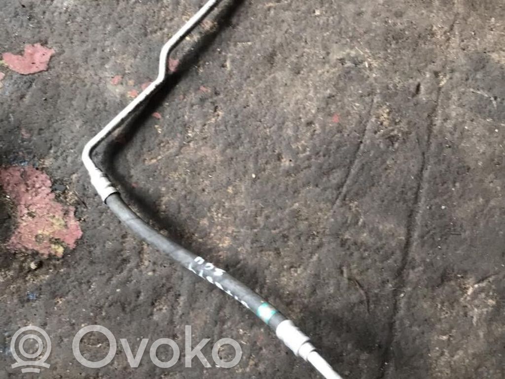 BMW 1 E81 E87 Air conditioning (A/C) pipe/hose 