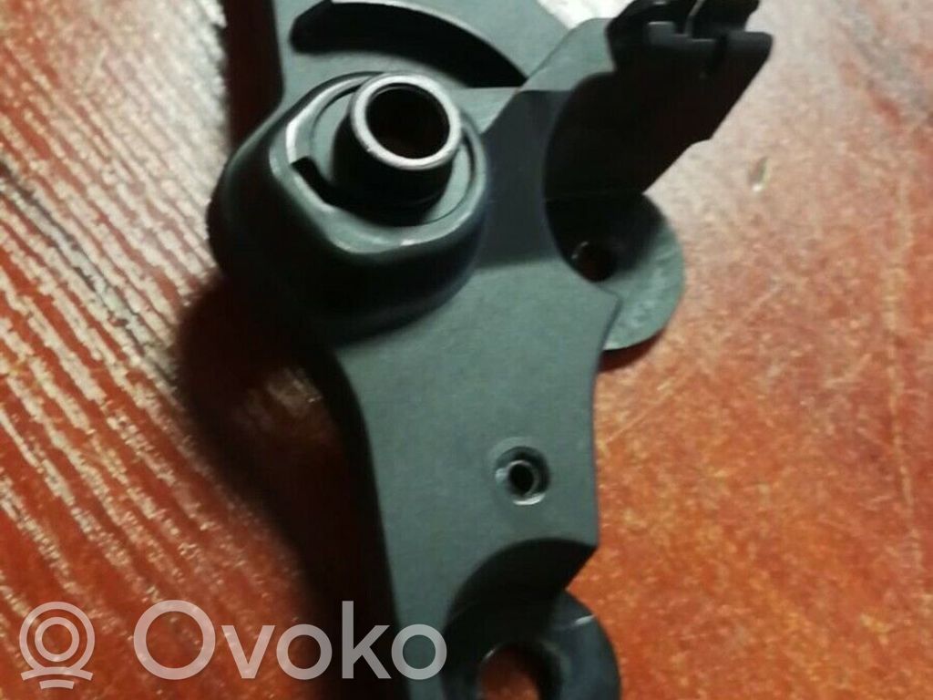 BMW 1 E81 E87 Engine bonnet (hood) release handle 