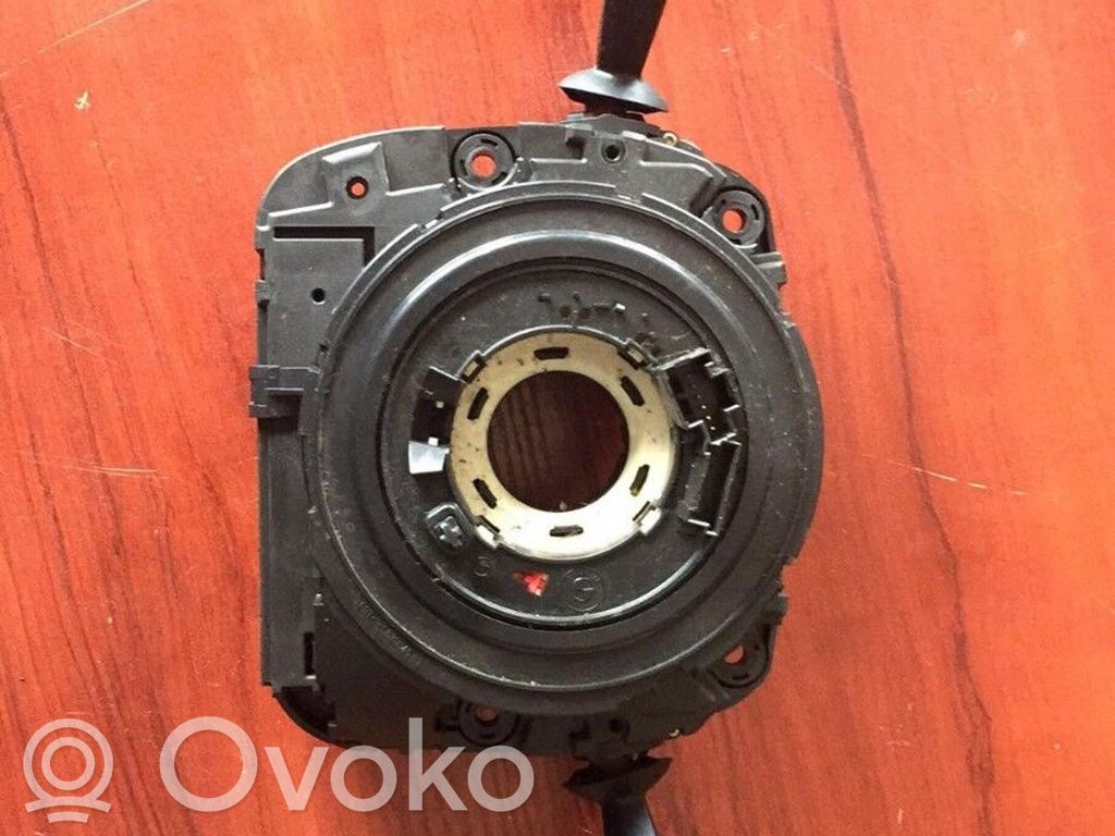 BMW 1 E81 E87 Wiper turn signal indicator stalk/switch 