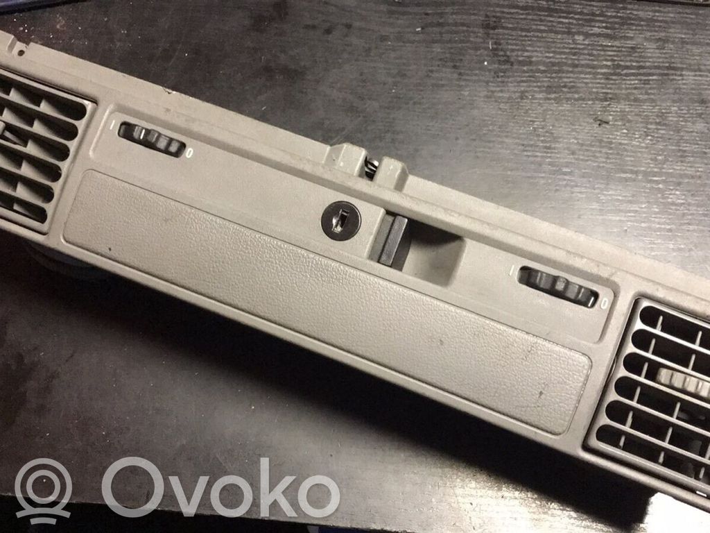 BMW 3 E36 Luftausströmer Lüftungsdüse Luftdüse seitlich 