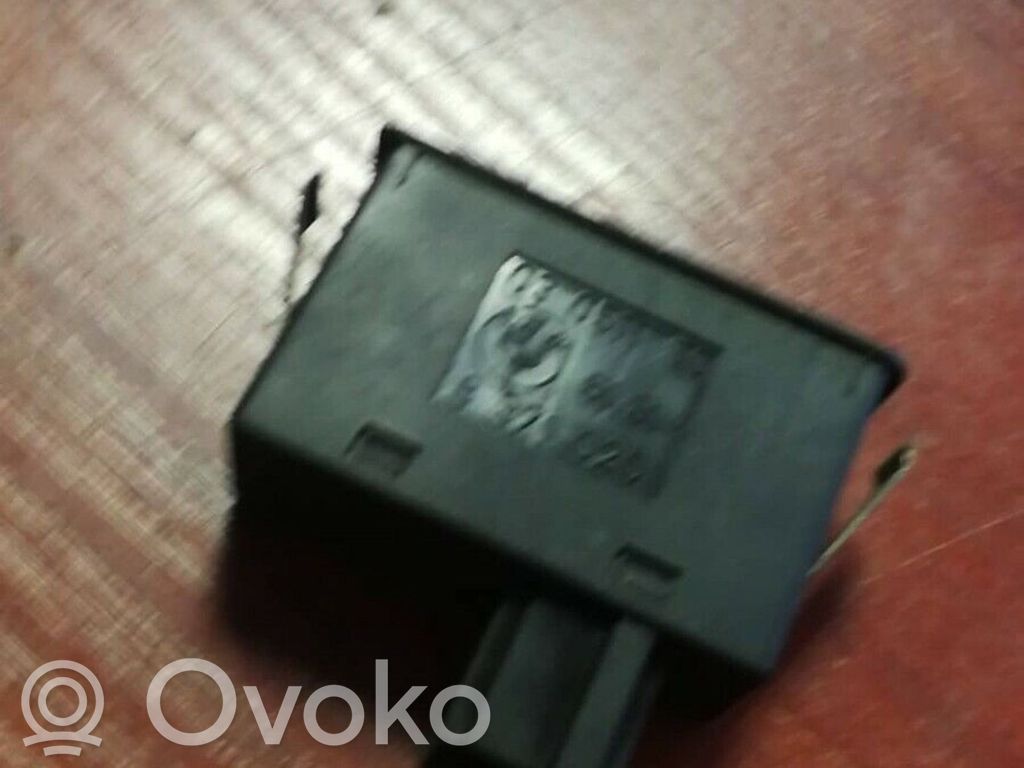 BMW 3 E36 Windscreen/window heater switch 
