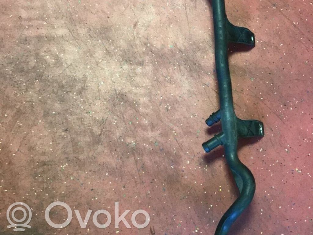 BMW 1 E81 E87 Engine coolant pipe/hose 