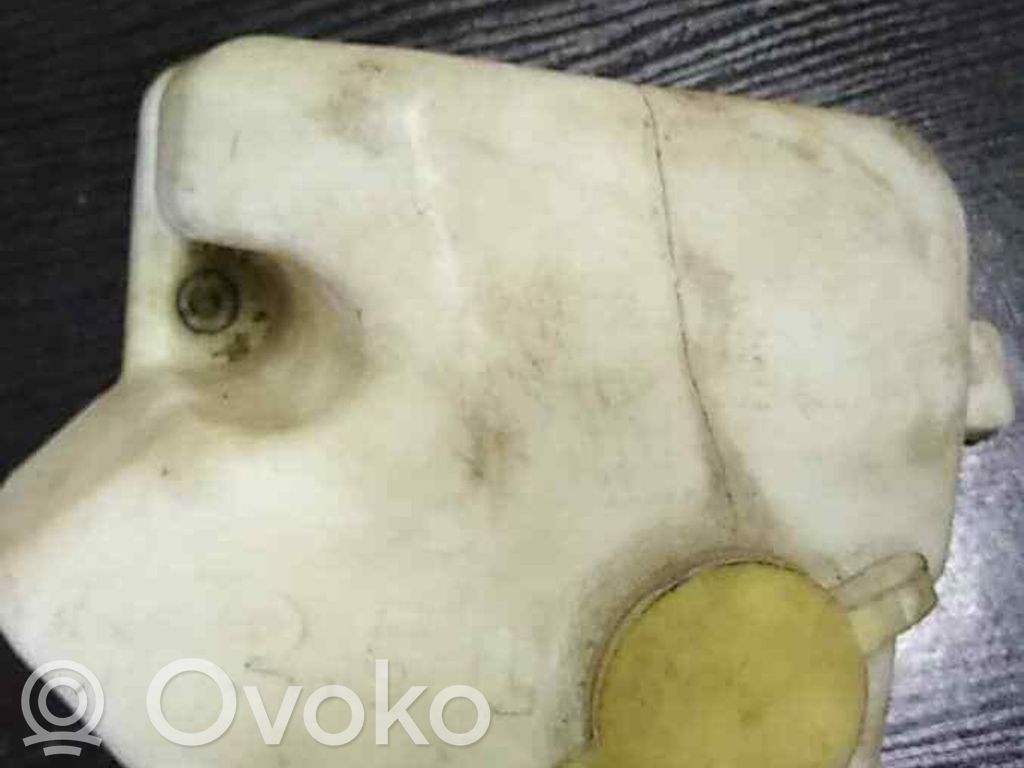 BMW 3 E36 Logu šķidruma tvertne 
