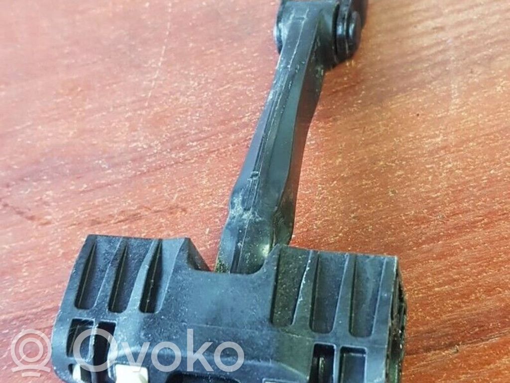 BMW 1 E81 E87 Front door check strap stopper 