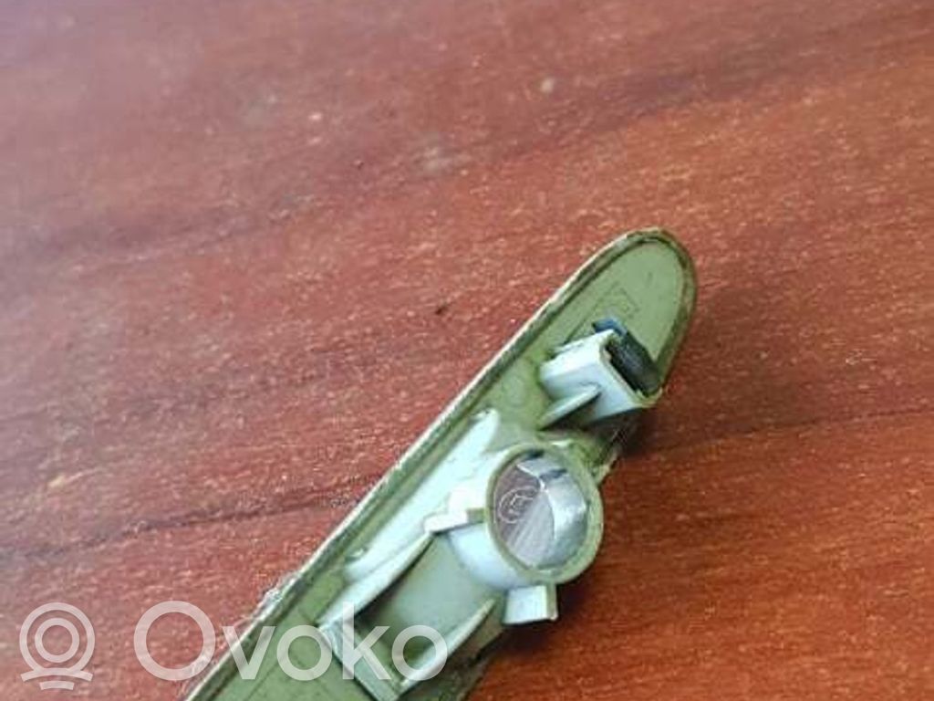 BMW 3 E90 E91 Front fender indicator light 