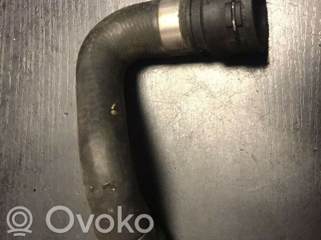 Caurulīte (-es) / šļūtene (-es)   7501427