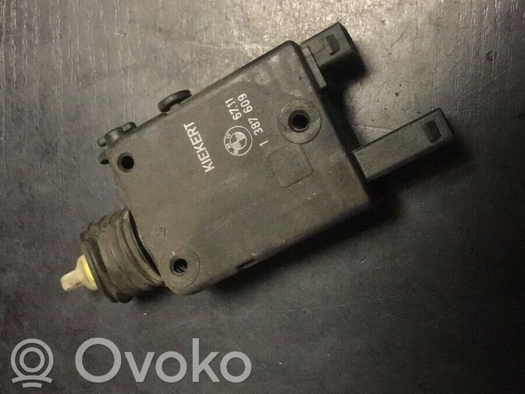 BMW 3 E36 Central locking motor 