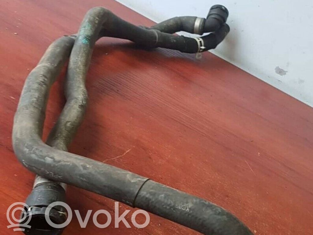 BMW 1 E81 E87 Engine coolant pipe/hose 