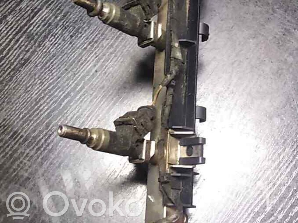 Fuel main line pipe   7506708