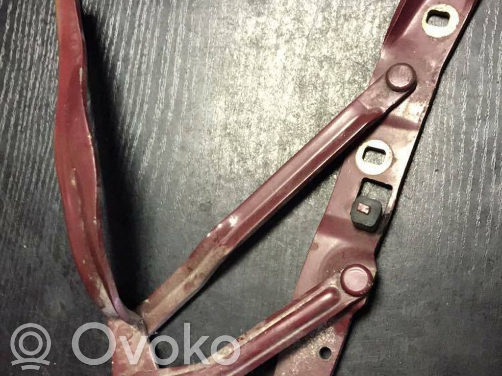 BMW 3 E36 Tailgate/trunk/boot hinge 
