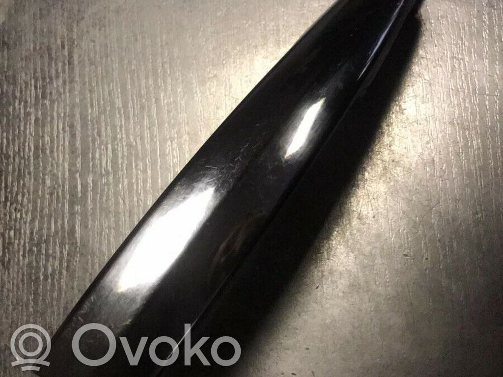 Front door exterior handle   E8XR12