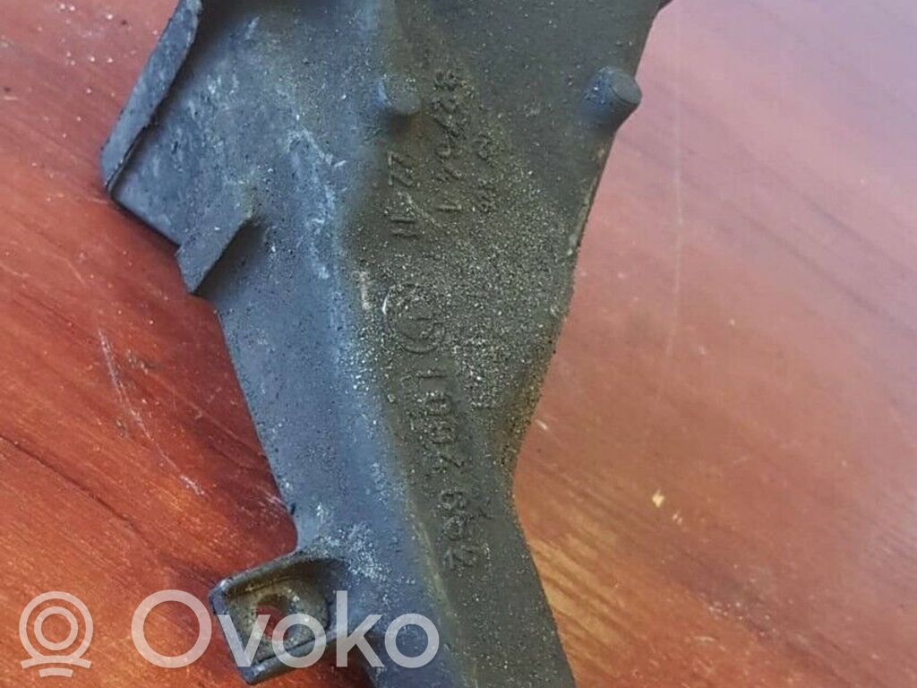 BMW 3 E46 Engine mounting bracket 