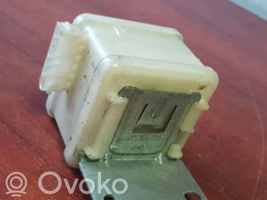 Other control units/modules   8367604