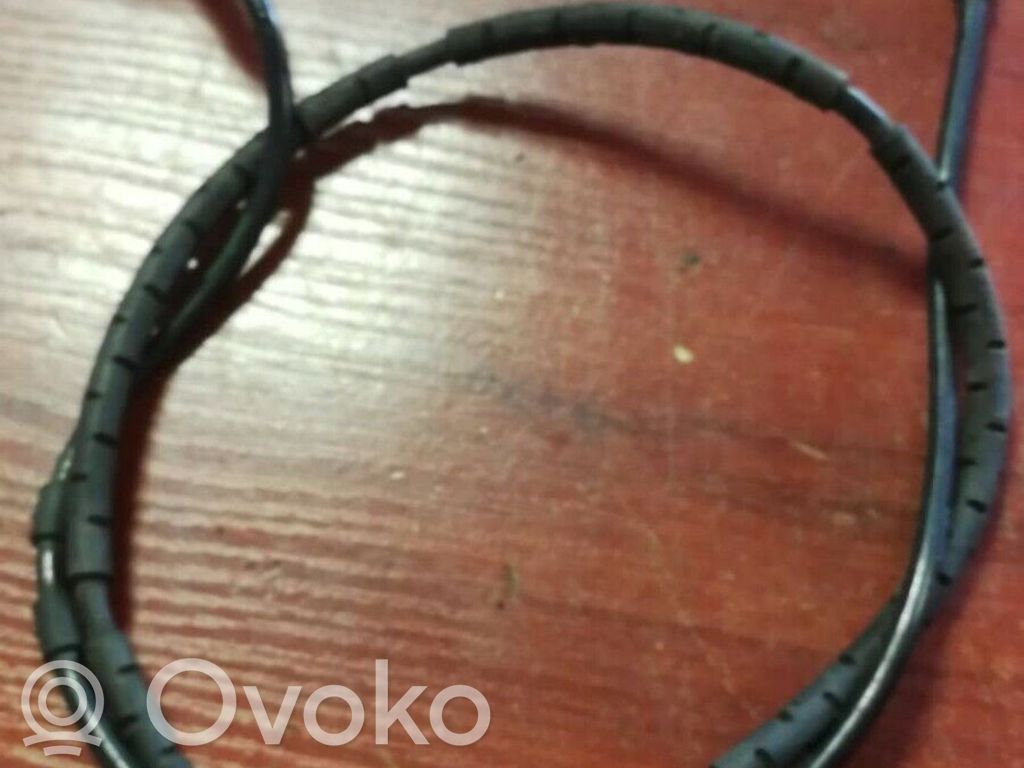 BMW 7 E32 ABS Sensor hinten 