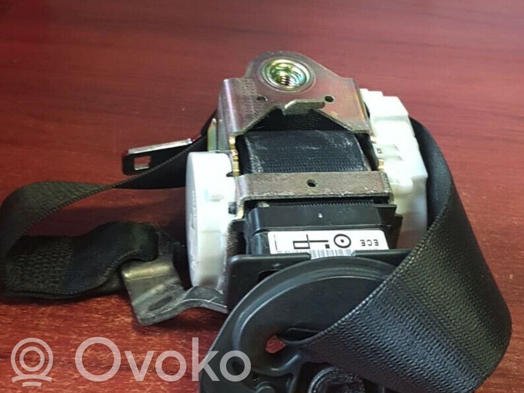 BMW 3 E90 E91 Front seatbelt 