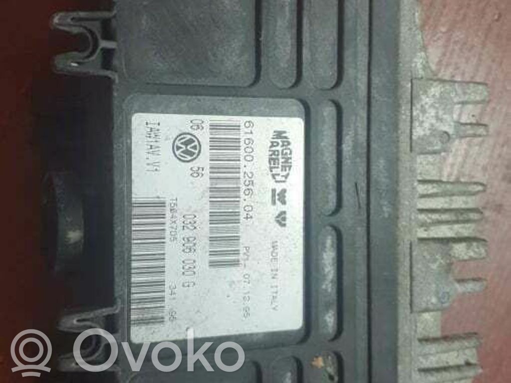 Volkswagen Golf III Engine control unit/module 
