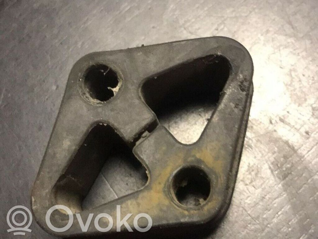 BMW 3 E90 E91 Muffler mount bracket/holder 
