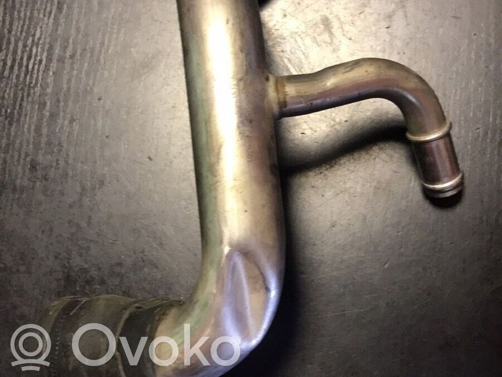 BMW 3 E92 E93 Caurulīte (-es) / šļūtene (-es) 