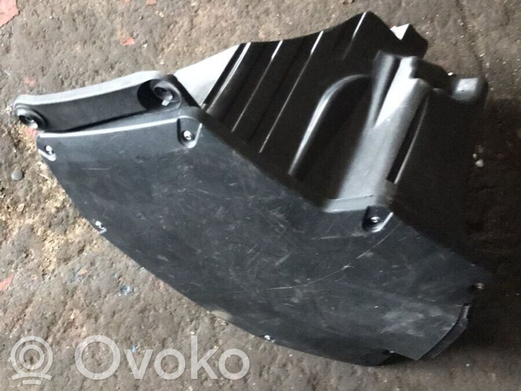 BMW 3 E92 E93 Air filter box 