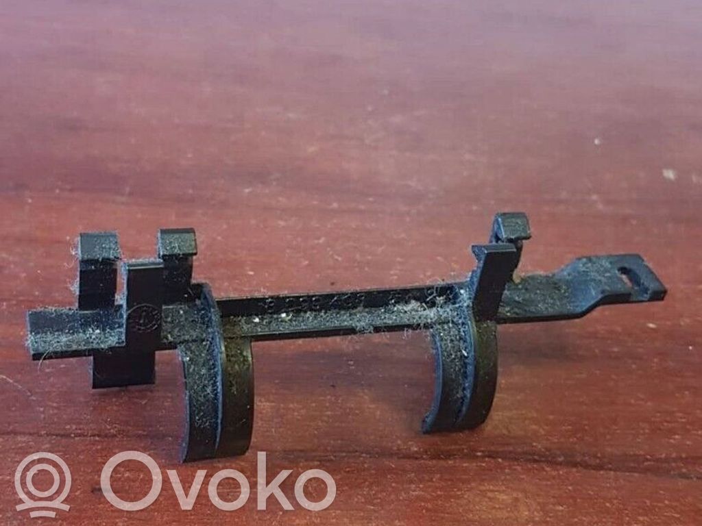 BMW 3 E46 Cita veida salona detaļa 