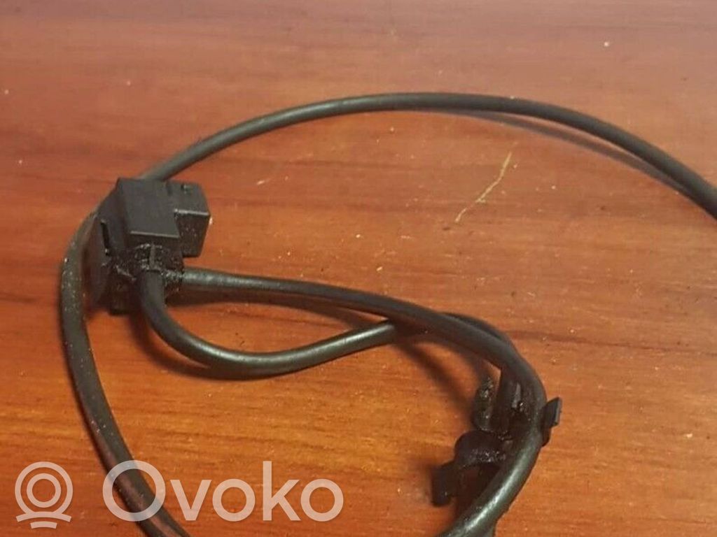 Vacuum valve   7537612