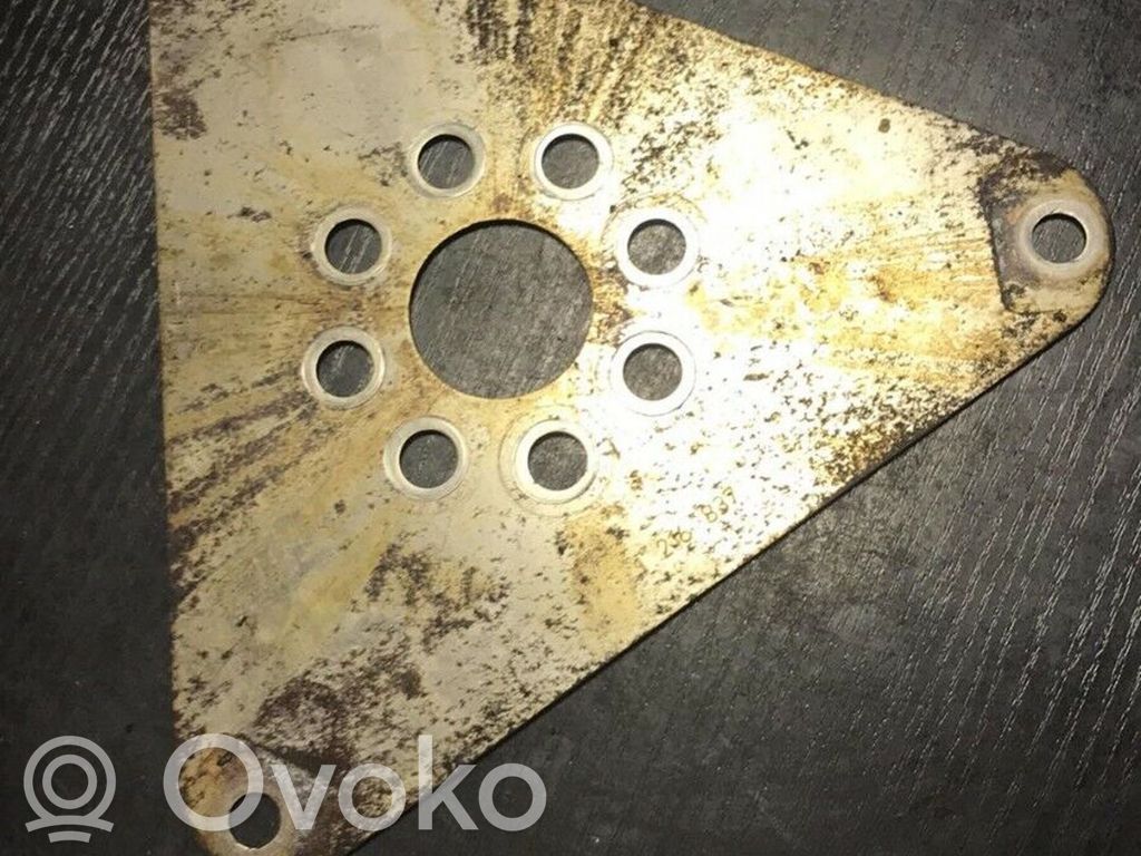 BMW 5 E39 Kita variklio detalė 