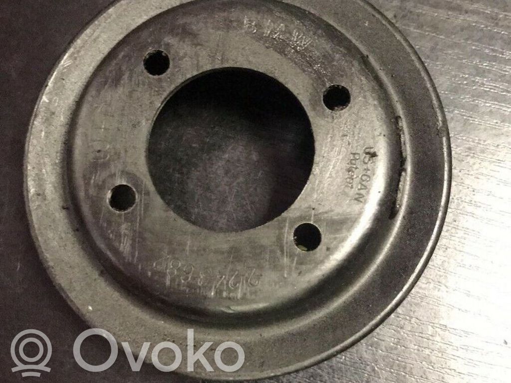 BMW 5 E39 Power steering pump pulley 