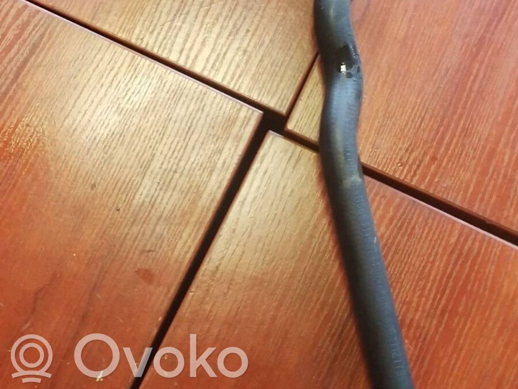BMW 1 E81 E87 Engine coolant pipe/hose 