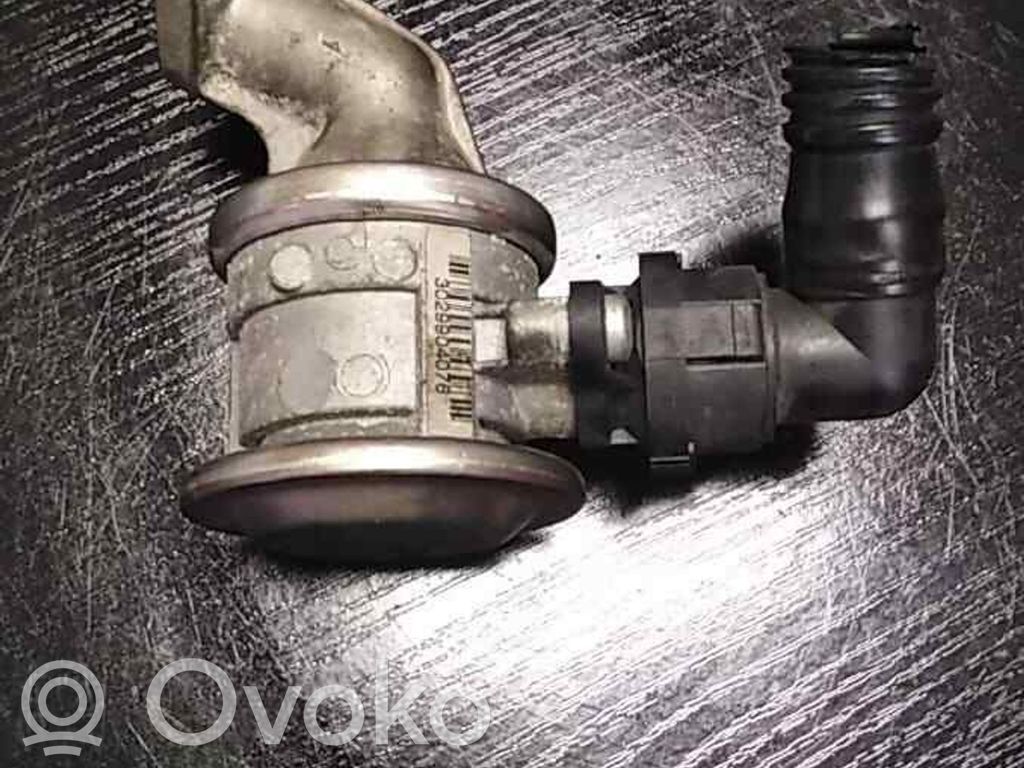 BMW 5 E39 EGR vārsts 