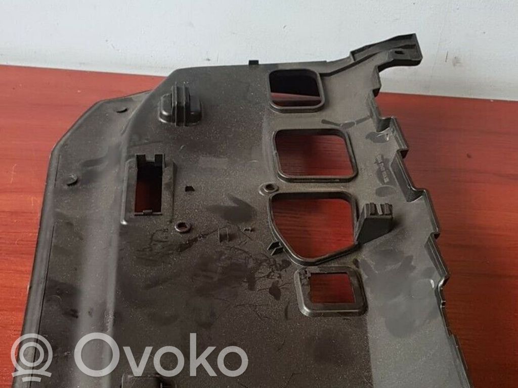 BMW 1 E82 E88 Dashboard lower bottom trim panel 