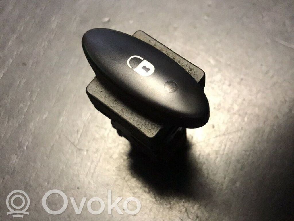 Citroen C5 Central locking switch button 