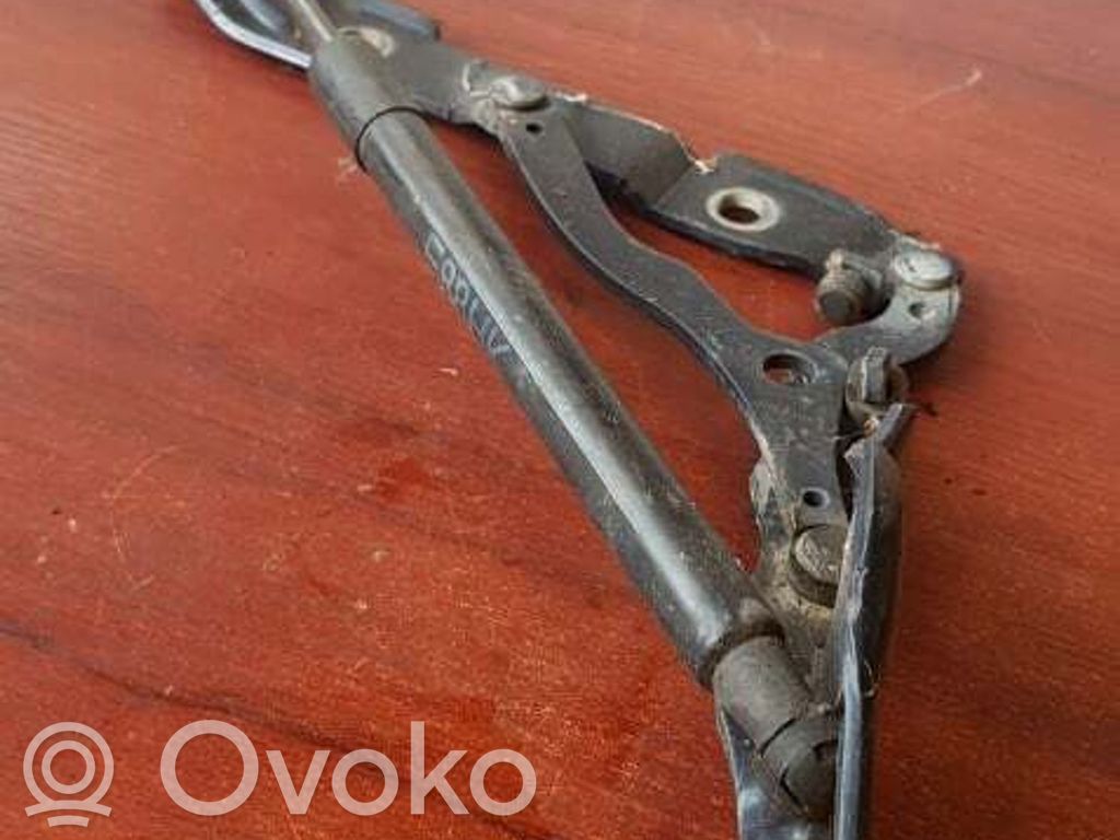 BMW 1 E82 E88 Convertible roof hinge 