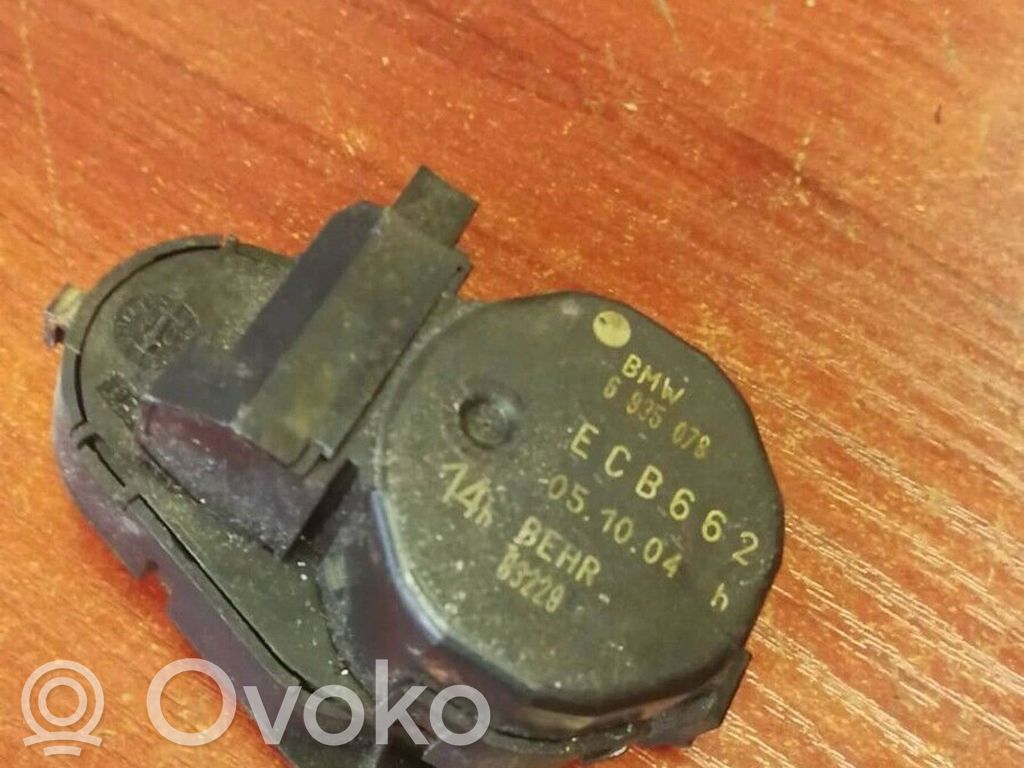 BMW 7 E65 E66 Oro sklendės varikliukas 