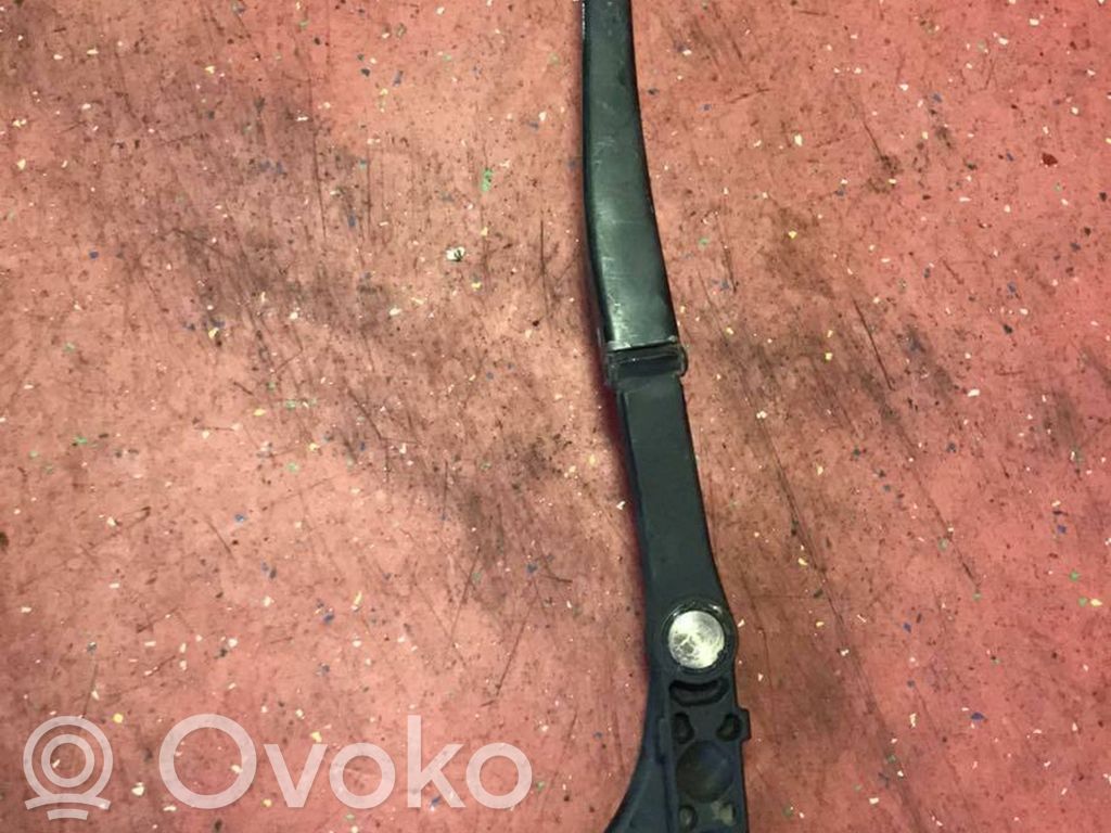 BMW 5 E39 Front wiper blade arm 