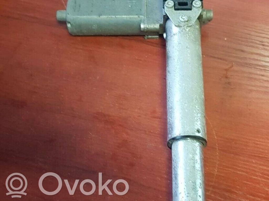 Motor de ajuste del asiento   0390203230