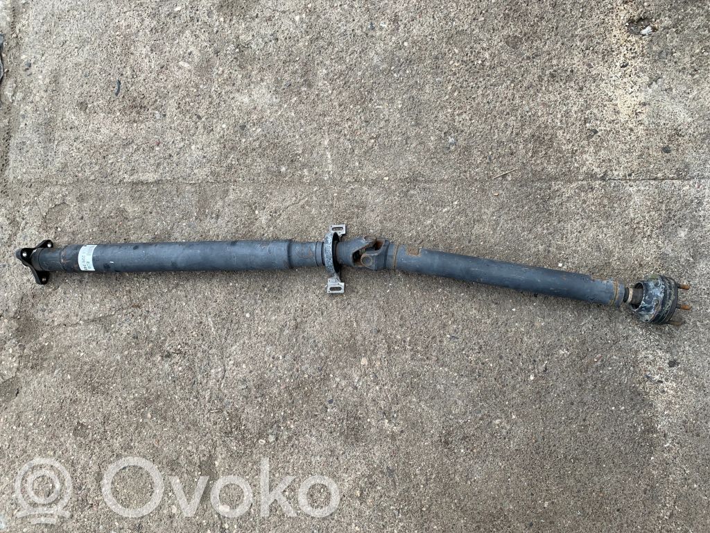 BMW 7 E38 Kardanas komplekte 