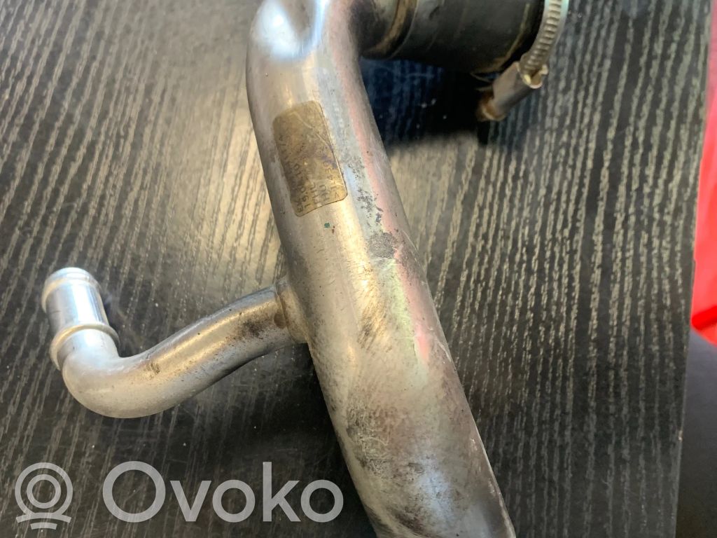 BMW 1 E81 E87 Engine coolant pipe/hose 