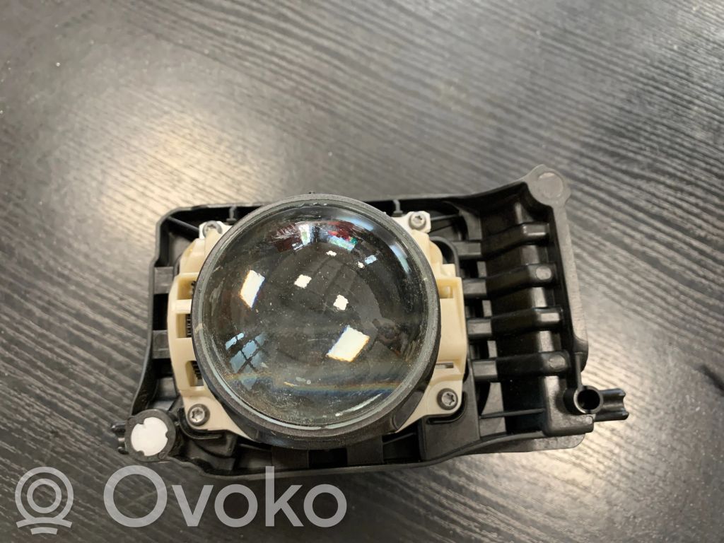 Headlight part   89380605