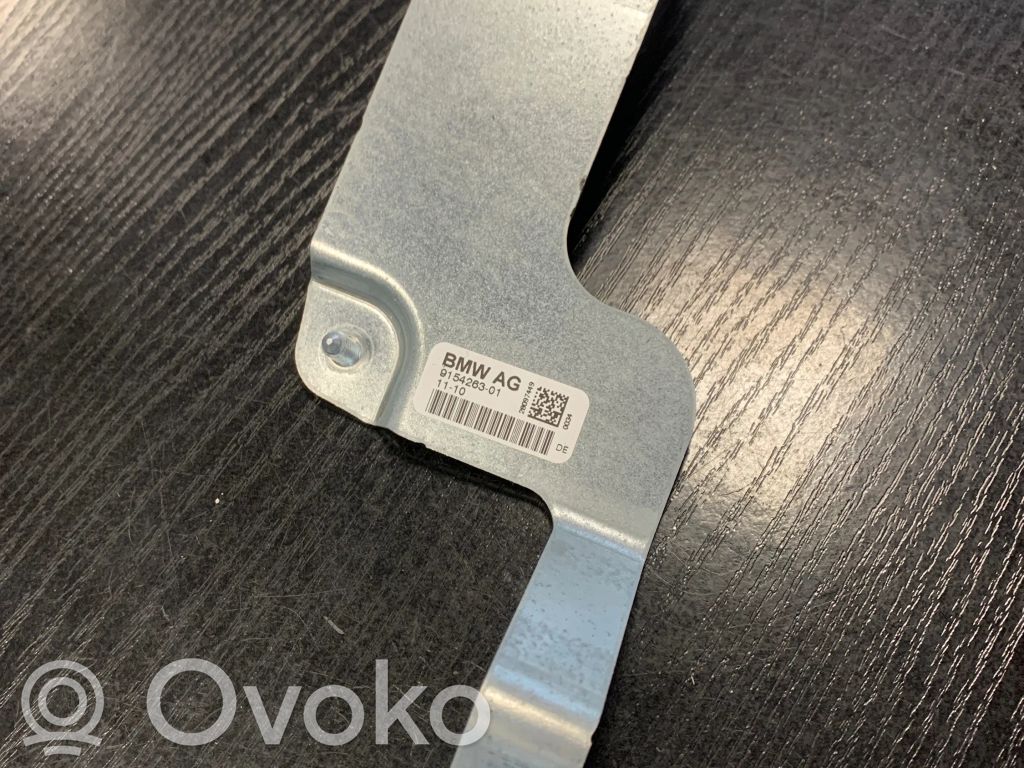 BMW 1 E81 E87 Muu vararenkaan verhoilun elementti 