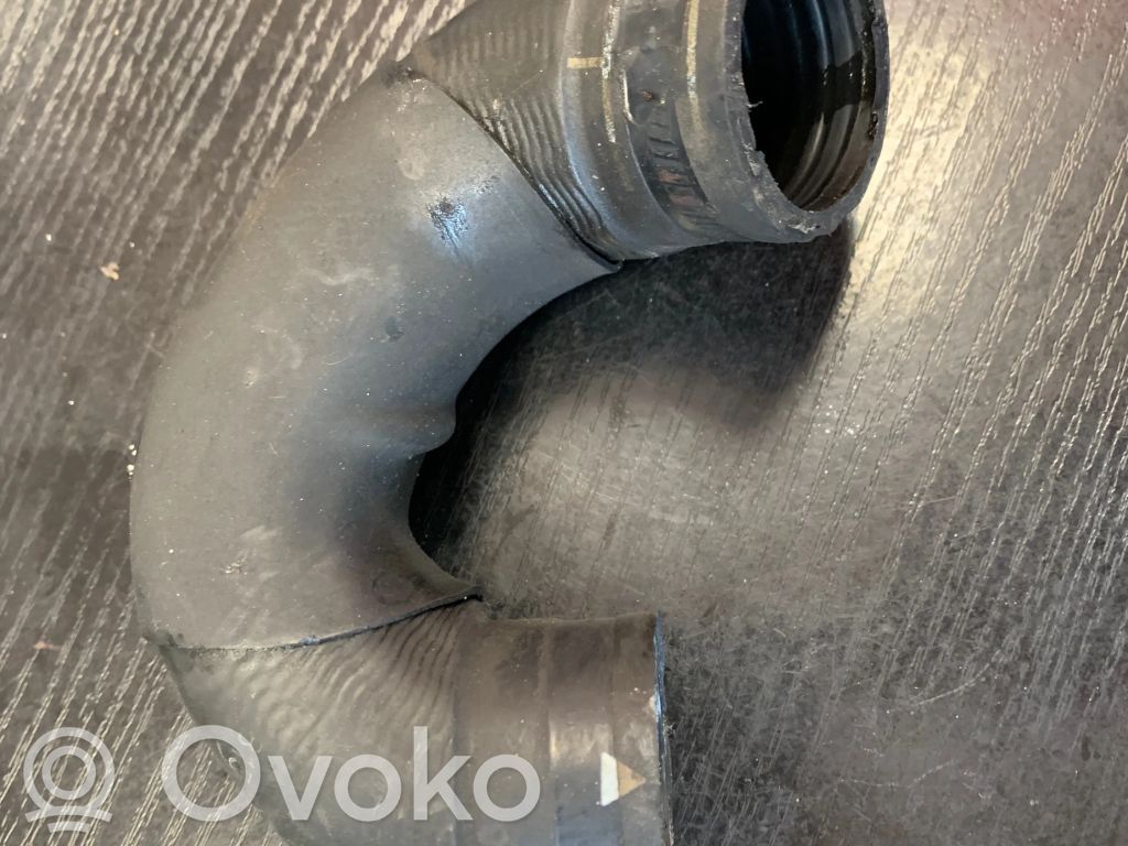 BMW 1 E81 E87 Engine coolant pipe/hose 