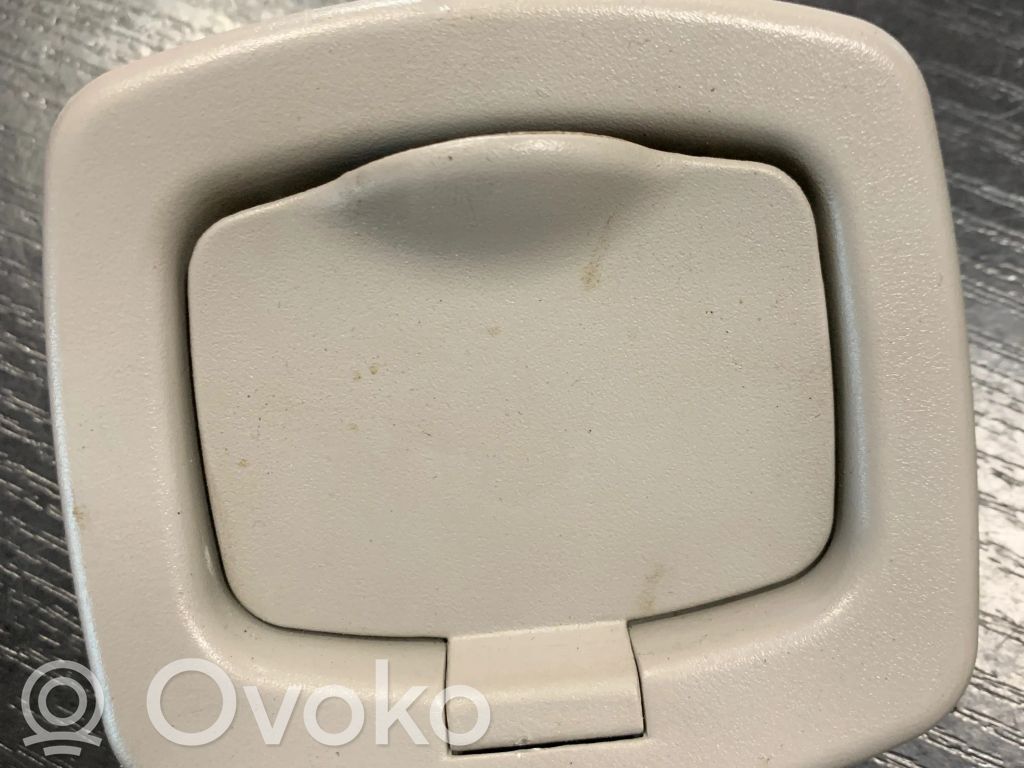 BMW 3 E90 E91 Tinklo tvirtinimo laikiklis (lubose) 