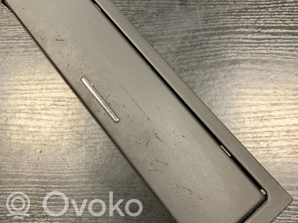 BMW 3 E46 Glove box central console 