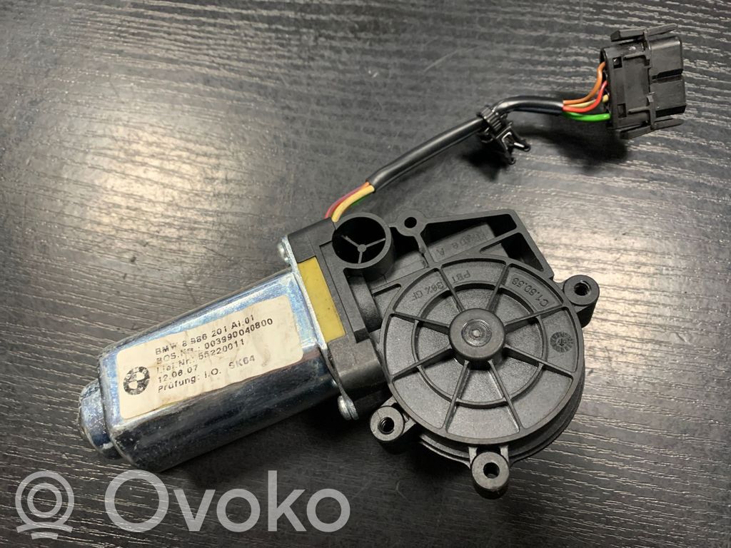 BMW 5 E60 E61 Užuolaidos (štorkės) varikliukas 