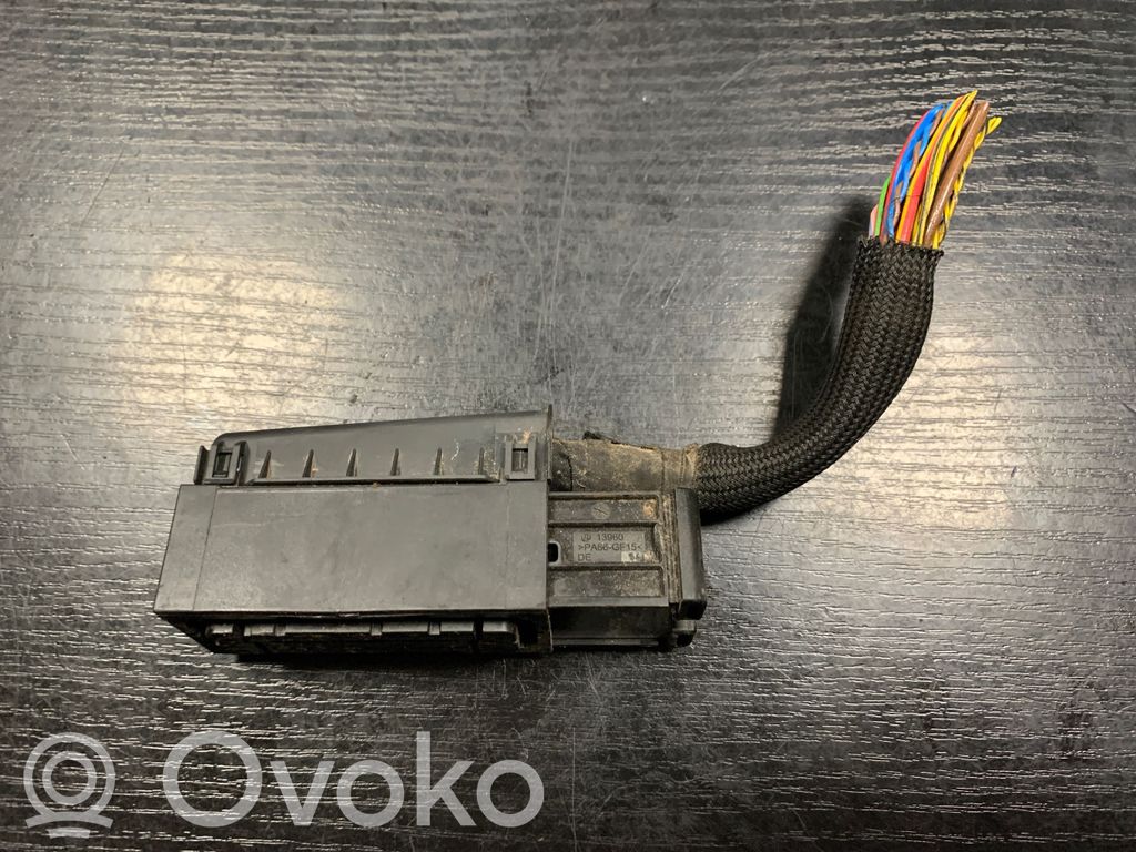 BMW 5 E60 E61 Steckverbinder des ABS-Moduls 