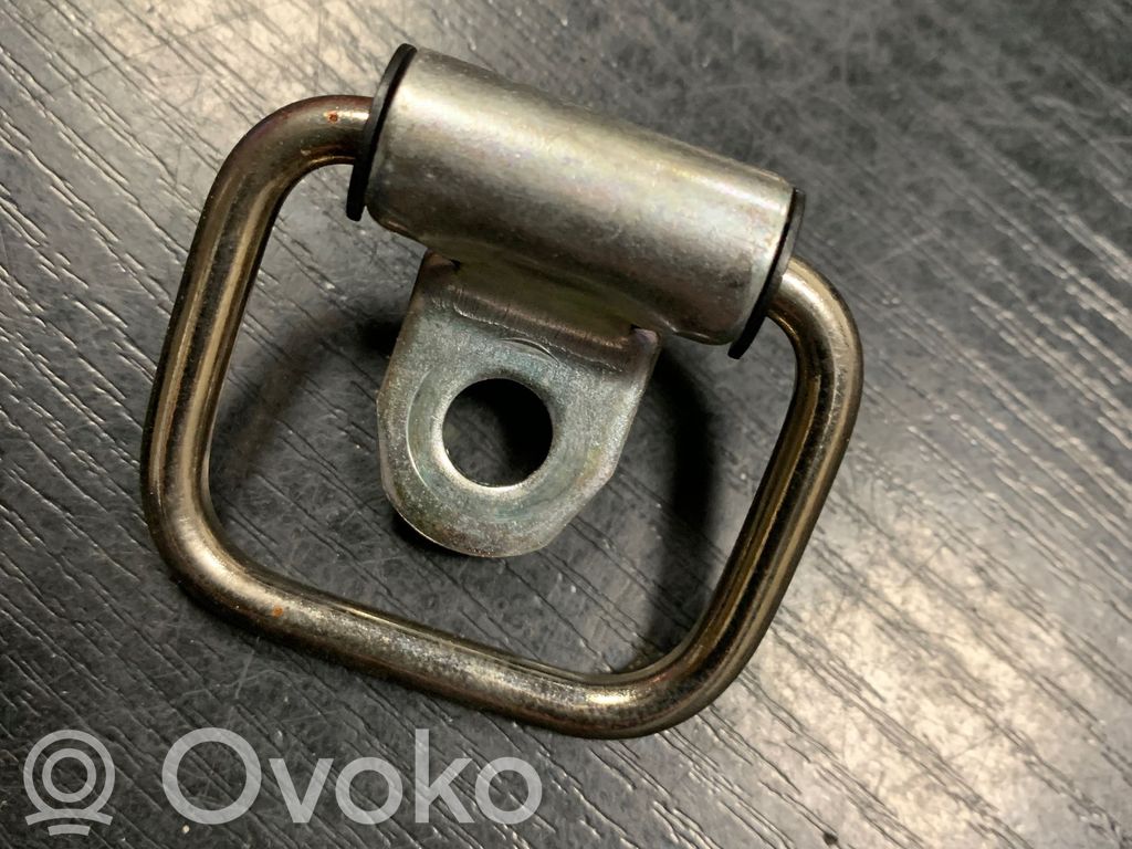 BMW 1 E81 E87 Tie down hook / loop 