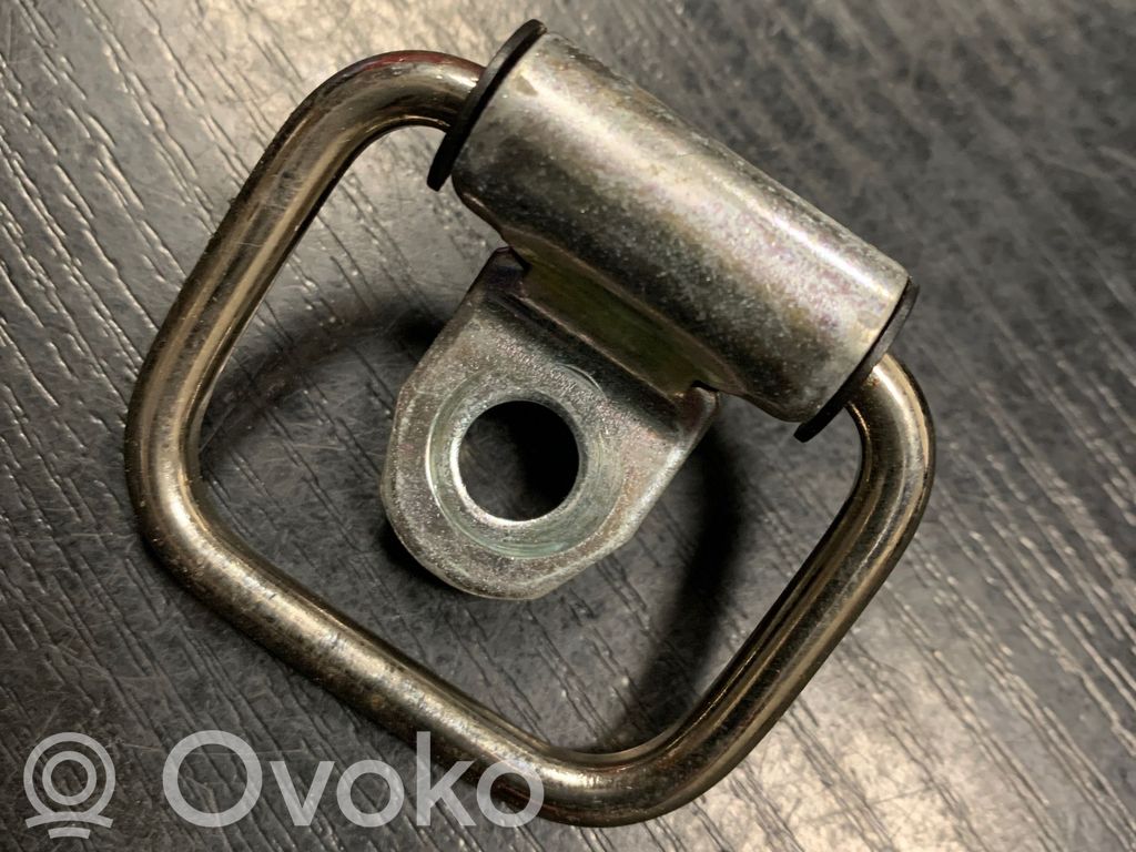 BMW 1 E81 E87 Tie down hook / loop 