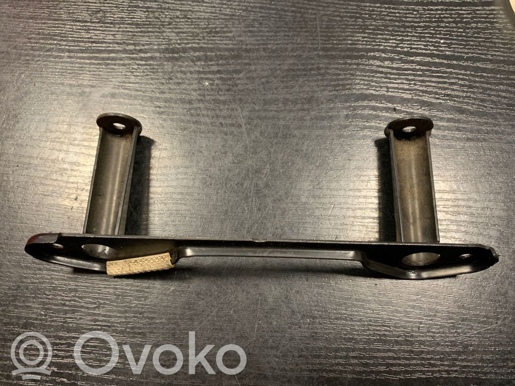 BMW 3 E90 E91 Other engine bay part 