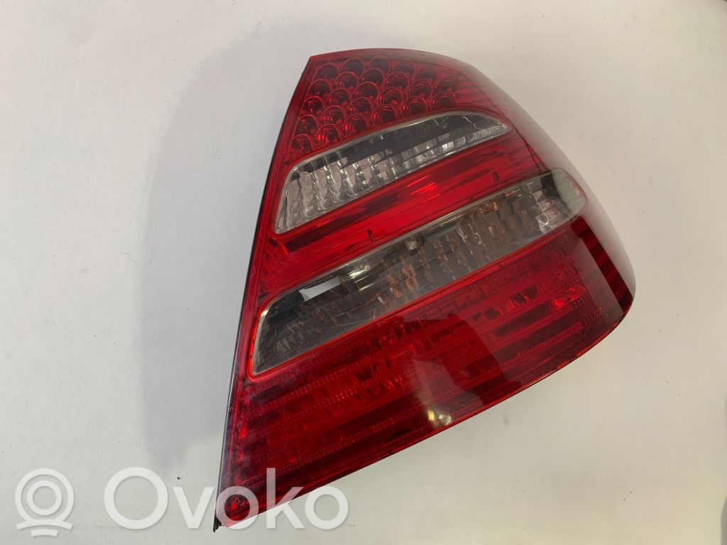 Mercedes-Benz E W211 Takavalot 